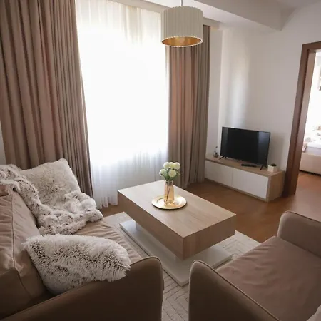 Nivalis A11 Apartment *